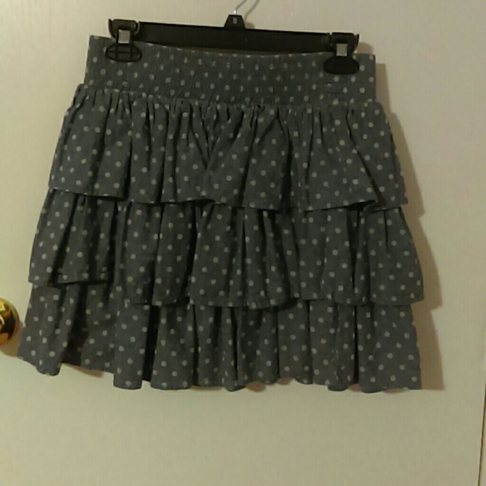 Ruffled skirt